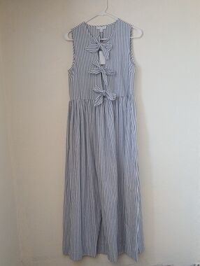 Miou Muse Boutique Striped Tie-Back Maxi Dress in Navy and White